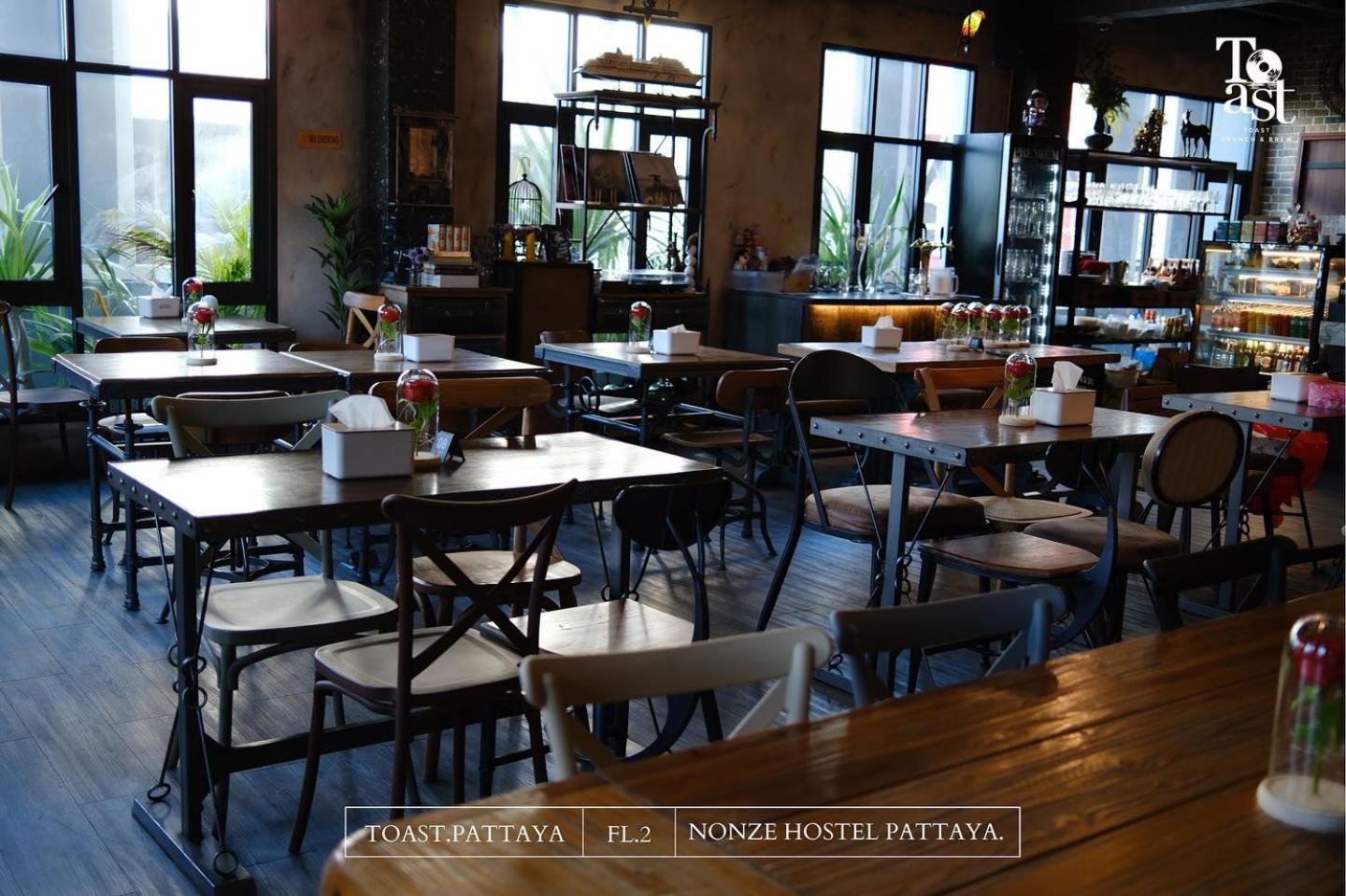 Nonze Capsule hotel Pattaya